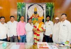 चेअरमन अभिजीत पाटील यांचा उत्कृष्ठ  कामगिरीबद्द्ल  सत्कार