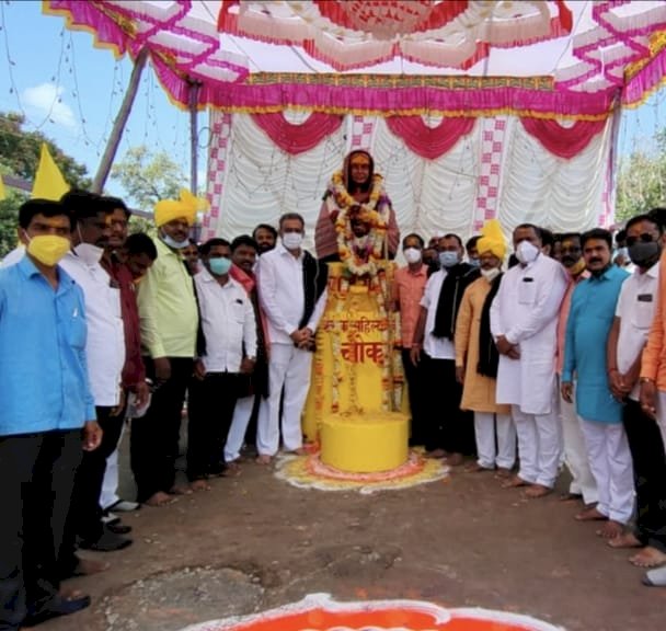 पंढरीत  आमदारसह विविध मान्यवरांच्या उपस्थितीत अहिल्याबाई होळकर यांची जयंती केली साजरी 