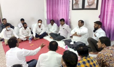 *पंढरपूर न .पा. च्या  आगामी निवडणूकीत राष्ट्रवादी काँग्रेसची   एकसंघपणे व्यूहरचना*...  *पंढरपूर शहर राष्ट्रवादीच्या बैठकीत निर्णय*..  *सत्ताधारी विरोधात असलेल्या प्रचंड असंतोषचा पुरेपूर उपयोग करून घेण्यासाठी महाविकास आघाडी तयारीत*