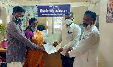 *माळेवाडी बोरगाव  मधील त्या घटनेचा पंढरीतही निषेध*  *दलित महासंघाच्या तालुका महिला अध्यक्ष छाया पवार यांच्या नेतृत्वाखाली तहसील येथे दिले निवेदन*   *पीडित कुटुंबियांना न्याय न मिळाल्यास तीव्र आंदोलन करण्याचा दिला ईशारा*