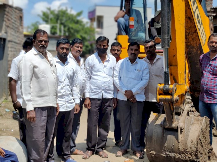 *करकंब येथे अंतर्गत गटार कामाचा शुभारंभ*