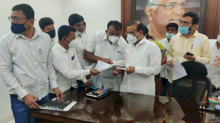 *बोहाळी प्राथमिक आरोग्य उपकेंद्राला हिरवा कंदिल*  *आरोग्यमंत्री राजेश टोपे यांची भेट,* * राष्ट्रवादीचे नेते नागेश फाटे यांच्या प्रयत्नाला यश*