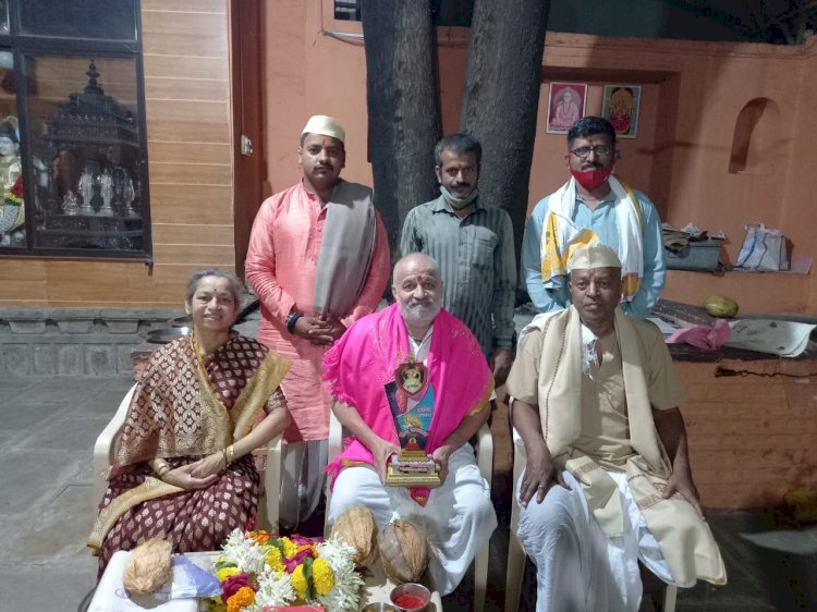 *वेदमूर्ती विवेक शास्त्री गोडबोले यांना काण्व पुरस्कार प्रदान*