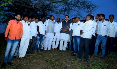  *खा. रणजीतसिंह नाईक निंबाळकर यांची करकंब पाझर तलावास भेट.*  : *शिव मल्हार न्यूज इफेक्ट* * करकंब नगरीत खासदार निंबाळकर यांचे उत्साहाने स्वागत*  *पूर्व भागातील शेतकऱ्यांसाठी निश्चित पणाने पाठपुरावा करणार*  *करकंब च्या पूर्व भागातील शेतकऱ्यांसाठी कालव्यासाठी लवकरच मीटिंग आयोजित करणार*