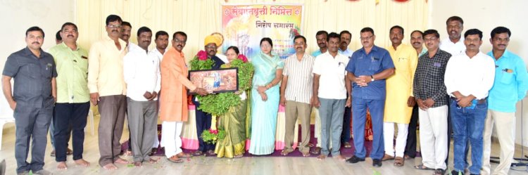 *करकंब मधिल आदर्श शिक्षक श्री सज्जन खडके यांचा सेवानिवृत्ती निमित्ताने सत्कार समारंभ संपन्न*