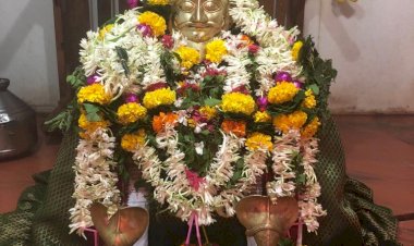 *करकंब करानों सावधान ¡¡¡¡¡*  *अकरा संजीवन समाध्या पाहत आहेत  गावाच! भावाच!! अन देवाच खाऊ नका *