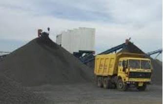 *बेसुमार उत्खनन करणारे सद्गगुरू स्टोन क्रशर तात्काळ बंद करा*   *आर.आर.पाटील लोकविकास प्रतिष्ठानची महसूल मंत्र्यांकडे तक्रार*  *शासनाच्या महसुली वसुलीसाठी या प्रतिष्ठानचा  जोरदार पाठपुरावा*  *महसुलच्या कुचकामी प्रशासनामुळे पंढरपूर तालुक्यात अनेक ठिकाणी घेतला जात आहे गैरफायदा*