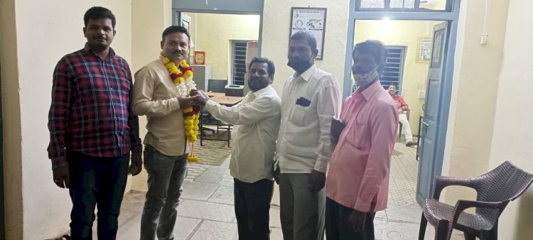 *सपोनि निलेश तारू यांचा दिव्यांग नी केला विशेष सन्मान.