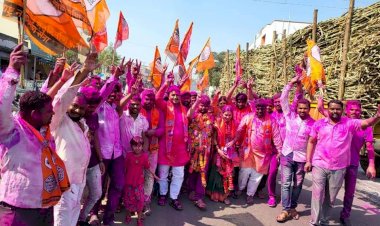 *माळशिरस नगरपंचायत निवडणुकीत  रेश्मा टेळे यांच्या रूपाने, मनसेने सोलापूर जिल्ह्यात खाते उघडले*!  *मनसे नेते दिलीप धोत्रे यांची स्वप्नपूर्तीकडे वाटचाल*  *सोलापूर जिल्ह्यातील मनसेने वाट काढली, आता आगामी निवडणुकीकडे भलतेच लक्ष*
