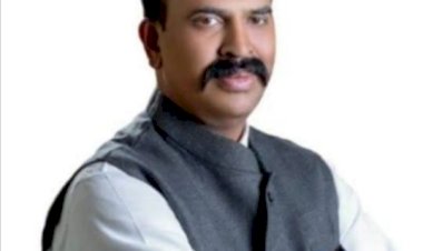 *पंढरपूर तालुक्यातील रस्ते कामासाठी खा   निंबाळकर यांच्या प्रयत्नातून14कोटी 63 लाख निधी मंजूर.*