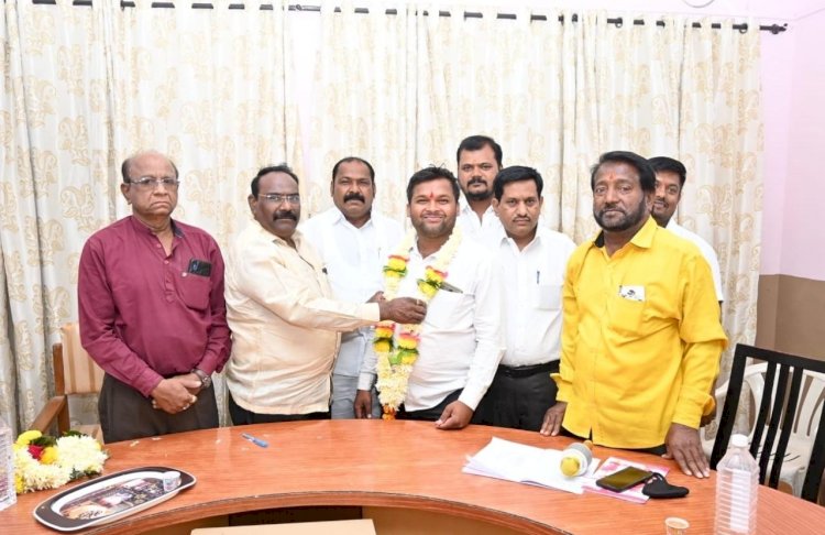 *पंढरीत भिम जयंतीसाठी जोरदार तयारी!*   *विश्वभूषण डॉ बाबासाहेब आंबेडकर प्रतिष्ठान आयोजित जयंती समितीच्या स्वागताध्यक्षपदी भाई नितीन काळे