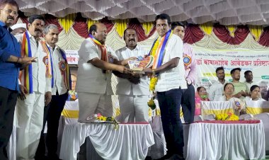 *समाजसेवक संजय ननवरे यांना ' महात्मा फुले समाजरत्न ' पुरस्कार प्रदान*