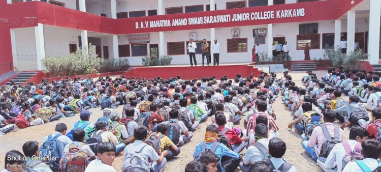 *"माझी शाळा,माझे आरोग्य"* *आर.जे. हायस्कूल येथे जागतिक आरोग्य दिन साजरा*