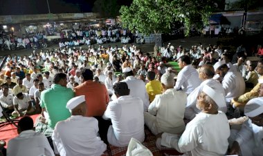 *कारखाना चालवण्यासाठी  वारसा  नव्हे  अक्कल लागते*  *अभिजीत पाटील रोपळे, पांढरेवाडी येथे विरोधकांना पुन्हा एकदा आव्हान*