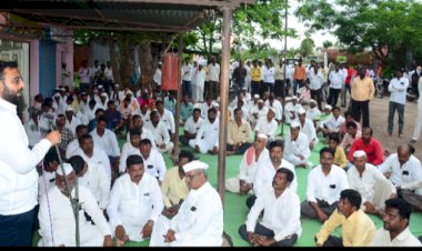 *विठ्ठलच्या फक्त१०६० शेतकऱ्याचं राहिलंय उसाचे देणे*  *चेअरमन भगीरथ भालके यांची प्रचारात माहिती*