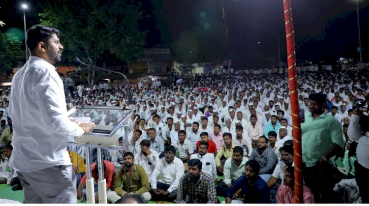 *होय आहेच आम्ही वारसदार ! ... म्हणूनच कारखान्याचं धुराड पेटवल्याशिवाय स्वस्थ बसणार नाही.*   *भोसे येथे विठ्ठल कारखान्याच्या निवडणुकीसाठी 3 दादांचा यल्गार....!*