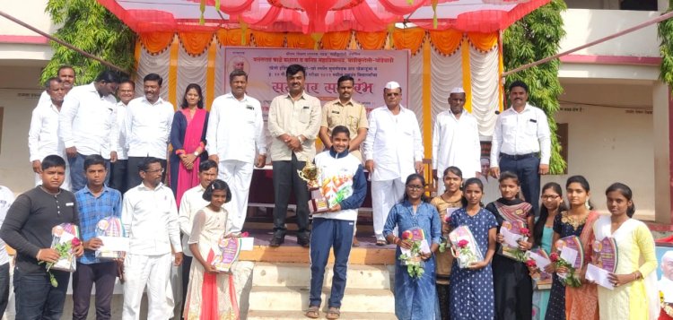 *जिद्द चिकाटी आणि प्रयत्नशीलता हीच यशाची  साधना आहे -कल्याण काळे*  *वसंतराव काळे प्रशालेत राष्ट्रीय पातळीवरील सुवर्णपदक विजेत्या खेळाडू व गुणवंत विद्यार्थ्यांचा सत्कार संपन्न*