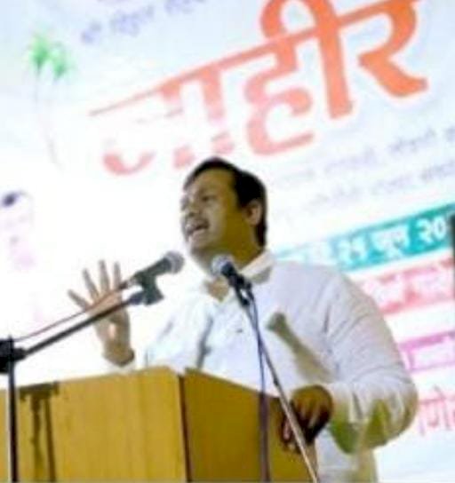 *कोऱ्या एग्रीमेंटवर सह्या मागणारे युवराज दादांवर टीका करताहेत - ॲड. दीपक पवार