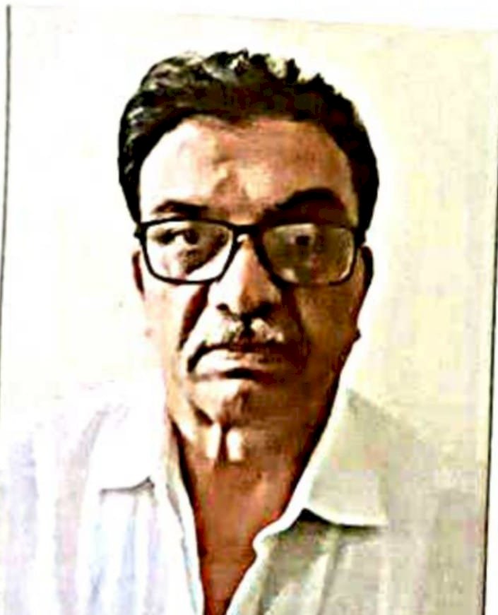 *माजी मुख्यमंत्री उद्धव ठाकरे यांच्या व्हाट्सअप ग्रुपच्या बदनामी बाबत अजून एका आरोपीस करकंब पोलिसांनी घेतले ताब्यात  *करकंब पोलिसांची कामगिरी*