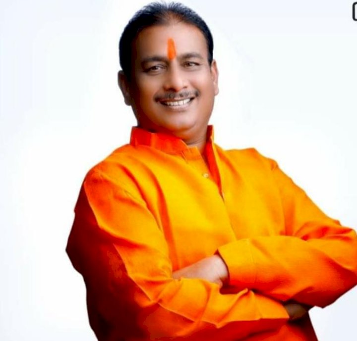 *दिलीप धोत्रे यांच्या दमदार पेरणीला धाडसी नेत्यांचीच साथ हवी*  *पंढरपूर नागरपालिकेवर सत्ता मिळविण्यासाठी जोरदार  तयारी*