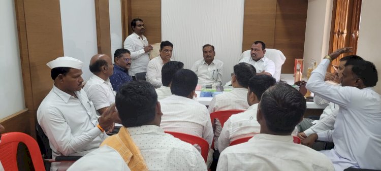 *मंगळवेढा तालुक्यातील म्हैसाळ योजनेत वाढीव लाभक्षेत्रासाठी नवीन आराखडा तयार करा आ.समाधान आवताडे यांच्या अधिकाऱ्यांना सूचना*