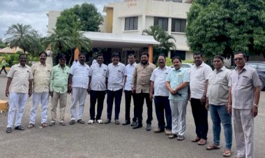 *राष्ट्रीय चर्मकार महासंघ शहर जिल्हा सोलापुर यांची बैठक संपन्न.*