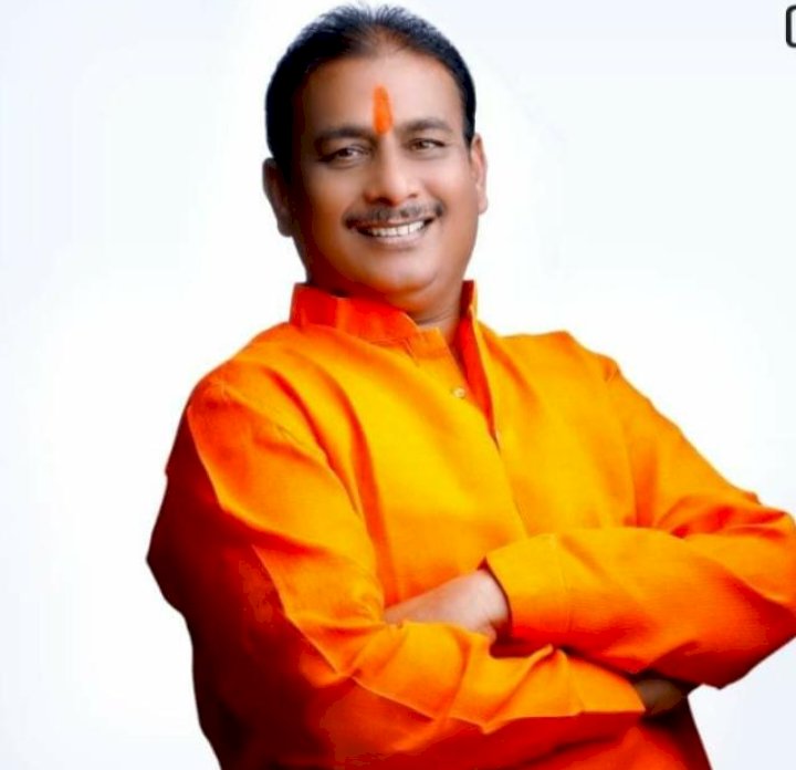 *पंढरपूरच्या विकासाच्या सर्व बैठका पंढरपुरात घ्याव्यात अन्यथा आंदोलन.-:मनसे नेते दिलीप धोत्रे*