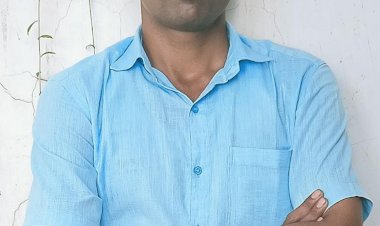 *करकंब येथील सुधीर मारुती रणे च्या ड्रायव्हिंगचा अनुभव आणि धाडसामुळे  40 प्रवाशांना मिळाले जीवदान.....!!*  *सोलापूर पुणे महामार्गावरील थरार,बस चालकाला आला हार्टअटॅक.*