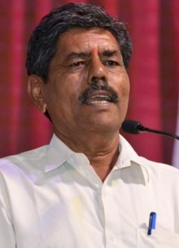 *करकंब येथे भास्करराव पेरे पाटील यांच्या व्याख्यानाचे आयोजन*.  *जागर स्वच्छता टीम व लेकीचे झाड चा प्रथम वर्धापन दिन.*
