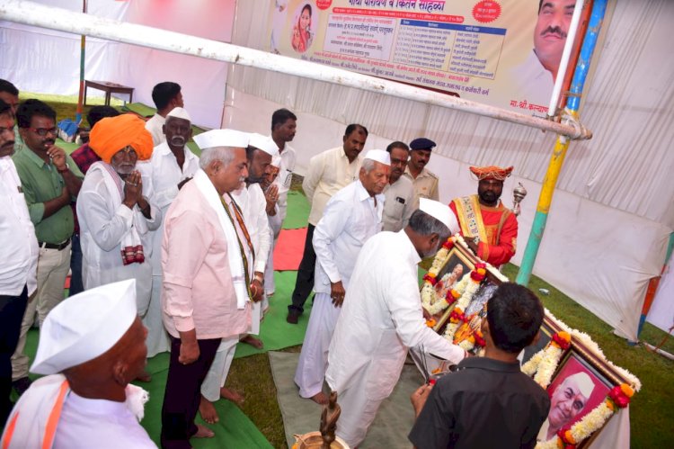 *सहकार शिरोमणी कारखाना कार्यस्थळावर गाथा पारायण व किर्तन सोहळ्यास प्रारंभ,,*  *स्व्.वसंतदादा काळे यांच्या जयंती व पुण्यतिथी निमित्त विविध कार्यक्रम..* 