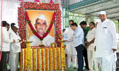 *कर्मयोगी सुधाकरपंत परिचारक पांडुरंग सह.साखर कारखाना लि.,श्रीपूर असे झाले नाम विस्तारीकरण...!*  *श्री पांडुरंग सहकारी साखर कारखान्याचे झाले नाम विस्तारीकरण व पार पडला भव्य शेतकरी मेळावा.*  *पंजाब डख हवामान तज्ञ यांनी सांगितले या दिवशी येणार पाऊस.*