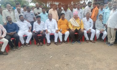 *उद्योजक राजू खरे यांना पाठिंब्याचे सत्र सुरूच*   *कुरुल कामती जिल्हा परिषद गट बौद्ध समाजाच्या चारशे ते साडेचारशे कार्यकर्त्यांनी दिले आतापासूनच समर्थन*