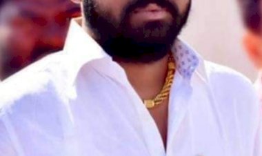 *जिल्हाप्रमुख चरणराज चवरे यांच्या हकालपट्टीसाठी सर्व पदाधिकारी यांच्यात झाले एकमत*   *अनेक तालुका आणि शहर प्रमुखासह जबाबदार पदाधिकारी यांची मागणी*   *मुख्यमंत्री एकनाथ शिंदे आणि शिवसेना उपनेते आ.भरतशेठ गोगावले यांच्याकडे भेटून केली आहे  मागणी*