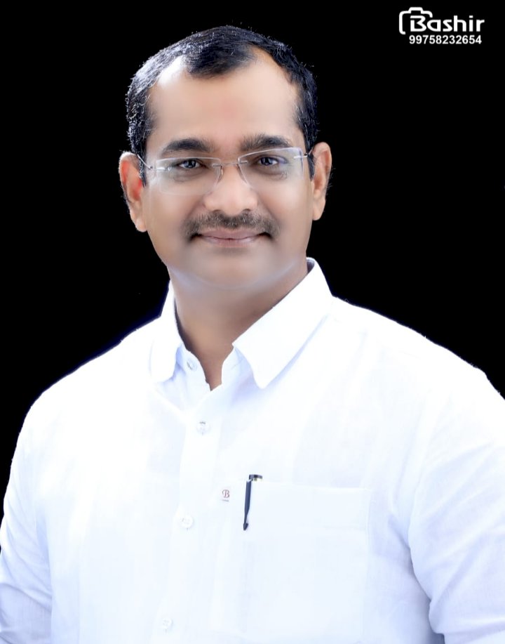 *आवताडे शुगरचीही  ऊस दरातील स्पर्धेत उडी*  *पहिला हप्ता २७११ रुपये देणार असल्याचे चेअरमन संजय आवताडे यांचेकडून जाहीर*