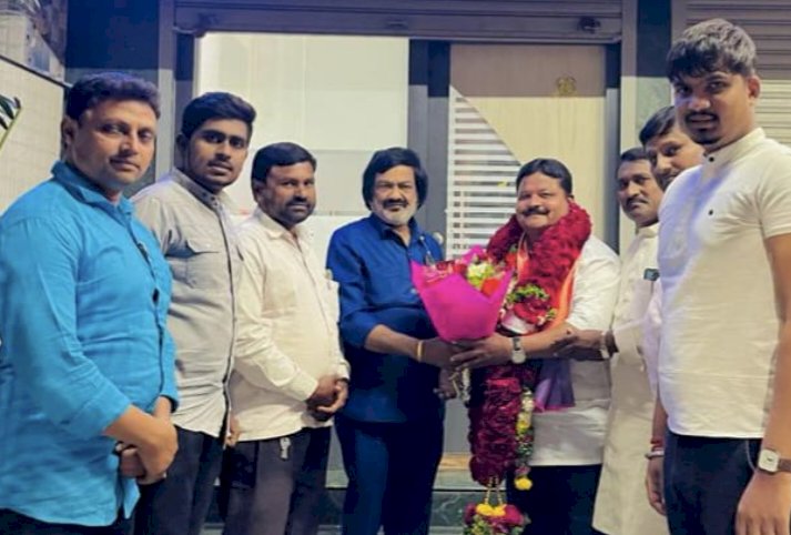 *प्रदेशाध्यक्ष राजाभाऊ सरवदे यांच्या हस्ते विजय खरे यांचा सत्कार*