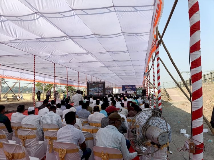 *फलटण ते बारामती रेल्वे मार्गाच्या पंतप्रधान मोदी यांचे हस्ते शुभारंभ*  *खा. रणजितसिंह नाईक निंबाळकर यांच्या प्रयत्नाने सुरू झाला हा नवीन मार्ग*