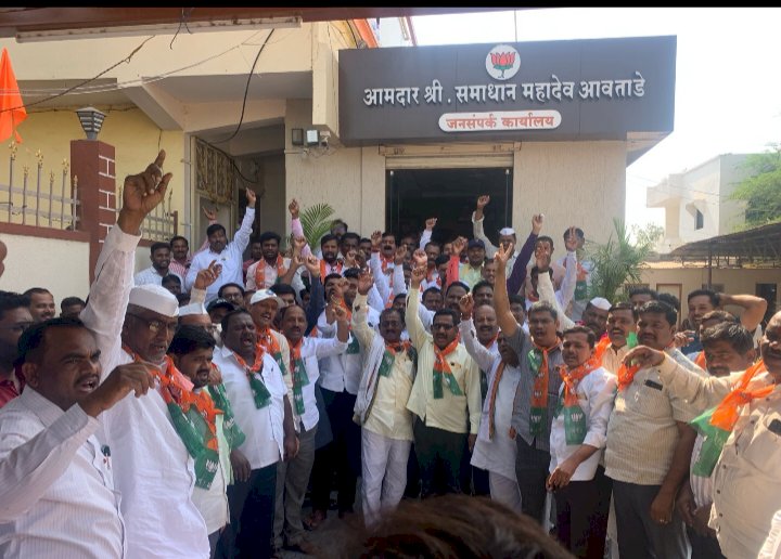*बहुचर्चित मंगळवेढा उपसा सिंचन योजनेस मंत्रीमंडळांची मंजुरी*   *आ समाधान आवताडे यांचे प्रयत्नांना यश*  *697.51कोटीच्या मंगळवेढा उपसा सिंचन योजनेस विना अट मंजुरी*