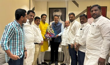 *उपमुख्यमंत्री देवेंद्र फडणवीस यांनी घेतले देवेंद्र कोठेंचे पालकत्व*  *आमदार राम सातपुते यांना भरघोस मतांनी आणणार निवडून : देवेंद्र कोठे यांचा निर्धार*