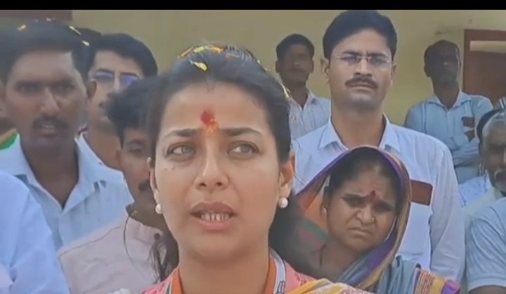 *भीमा नदीकाठच्या गावांना 6 तास वीजपुरवठा**आ.प्रणिती शिंदे यांच्या मागणीची दखल घेतल्याचा दावा*