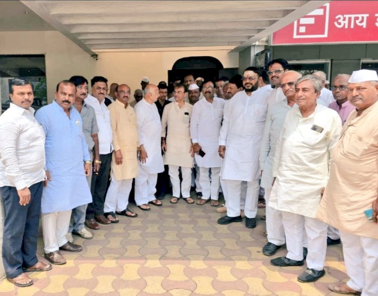 *लिंगायत समाजाचा प्रणिती शिंदेंना जाहीर पाठिंबा*  *कारखान्याची चिमणी प्रकरणाचा मतदानातून बदला घ्या*  *धर्मराज काडादीं यांनी जाहीर केले आवाहन*