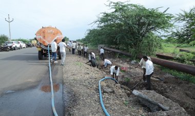 *नानासाहेब धर्माधिकारी प्रतिष्ठानचे वतीने वृक्षारोपण*   *पंढरपूर परिसरात विविध भागात 990 रोपांची लागवड