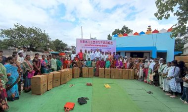 *प्रशांतराव परिचारक यांचे हस्ते २५० कामगारांना गृहोपयोगी वस्तू संचाचे वाटप*