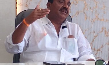 *आगामी  निवडणुकीत विठ्ठल परिवाराची दिसणार एकीच!*   *माढा -पंढरपूर मतदार संघाचा आमचाही अभ्यास पूर्वीचाच*  *चेअरमन कल्याणराव काळे यांचा वार्तालाप प्रसंगी मनमोकळेपणाने खुलासा* 