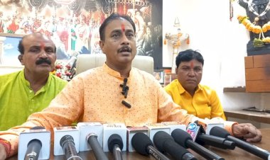 *मनसेचे दिलीप धोत्रे यांचेसाठी राज ठाकरे प्रचारात सामील*  *6 नोव्हेंबरला मंगळवेढा येथे होणार जाहीर सभा..