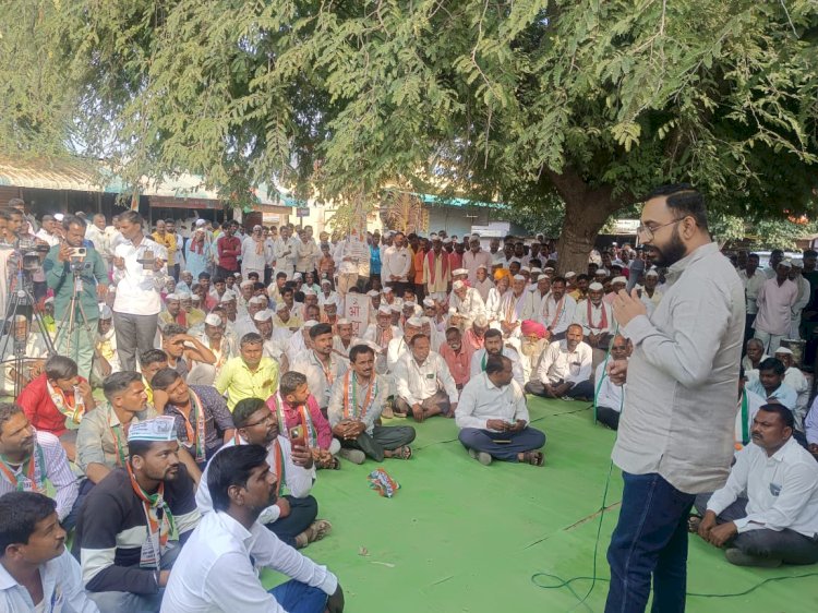 *सत्ता मिळवण्यासाठी धनगरांचा वापर करून घेणाऱ्या भाजपच्या पेकाटात काठी हाणायची वेळ आली आहे*  *नंदेश्वर येथील जाहीर सभेत भूषणसिंह होळकर यांचा भाजपवर हल्लाबोल* 