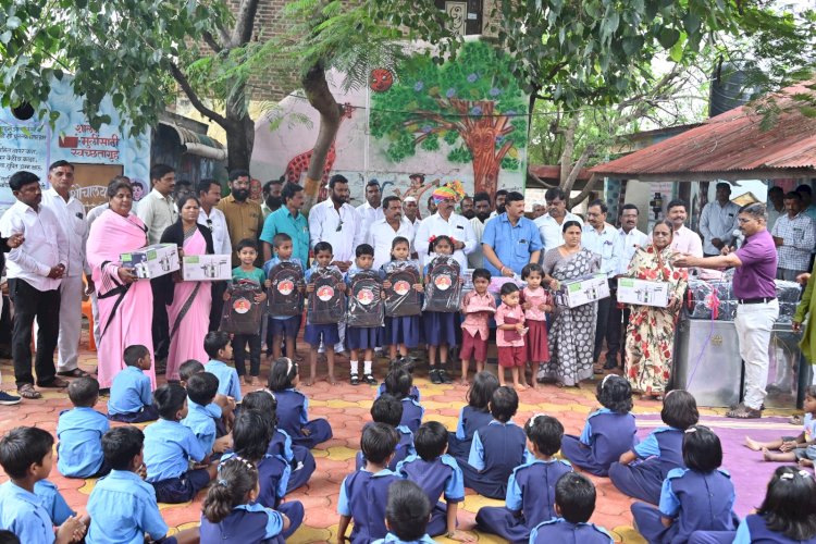 *लक्ष्मणतात्या धनवडे यांचा वाढदिवस विविध उपक्रमांनी  साजरा*