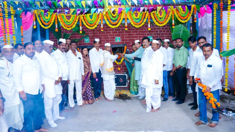 *सांगोला कारखाना आपल्या यशाची पहिली पायरी आहे*  *आ अभिजीत पाटील यांनी पंढरपूरचा विठ्ठल कारखाना आणि माढ्याची आमदारकी मिळाल्याची दिली कबुली*  *यंदाचे  ४लाख गाळपाचे ठेवले आहे उद्दिष्ट* 