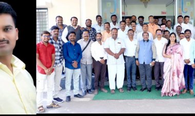 *डिजिटल मीडिया संपादक पत्रकार संघटना पंढरपूरच्या तालुकाध्यक्षपदी नामदेव लकडे यांची निवड*   *कार्याध्यक्षपदी राजरत्न बाबर तर उपाध्यक्षपदी अमर कांबळे व गोपीनाथ देशमुख यांची निवड*